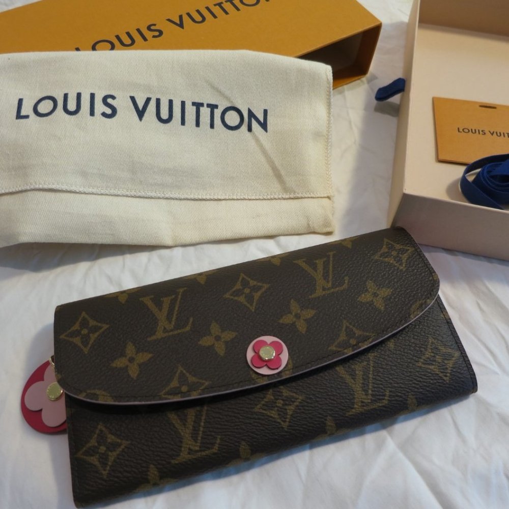 NWT Louis Vuitton bloom emilie wallet LIMITED ED